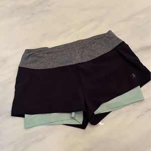 Workout shorts